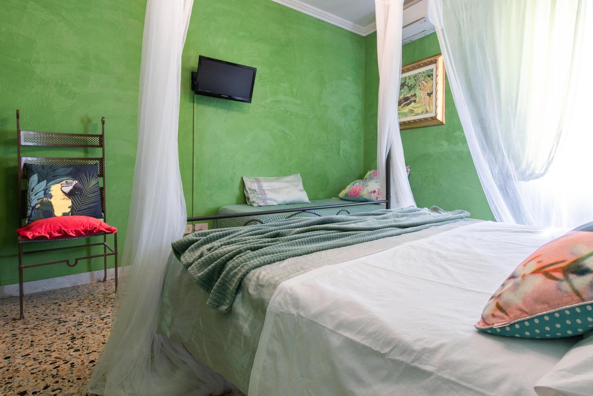 Bibi Boutique Arezzo Living Suite Rosafragola & Verdeconiglio Экстерьер фото